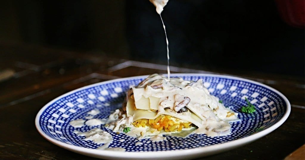 veggie-Lasagne-pilzlasagne-schnellelasagne-einfaches-nudelgericht-linsenrezept-pilzerezept-zubereiten-vegetarisch-perfektes-dinner-2