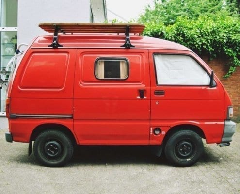 daihatsu-hijet-S85-wohnmobil-vanlife-selbstausbau-wohnmobil-ausbau-diy-camper--woodkali-cover