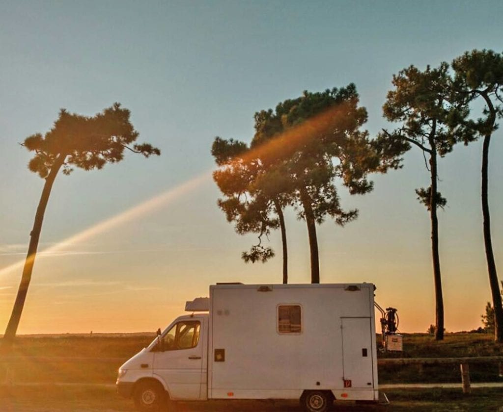 sprinter-mercedes-selbstausbau-wohnmobil-van-camper-campingbus-3