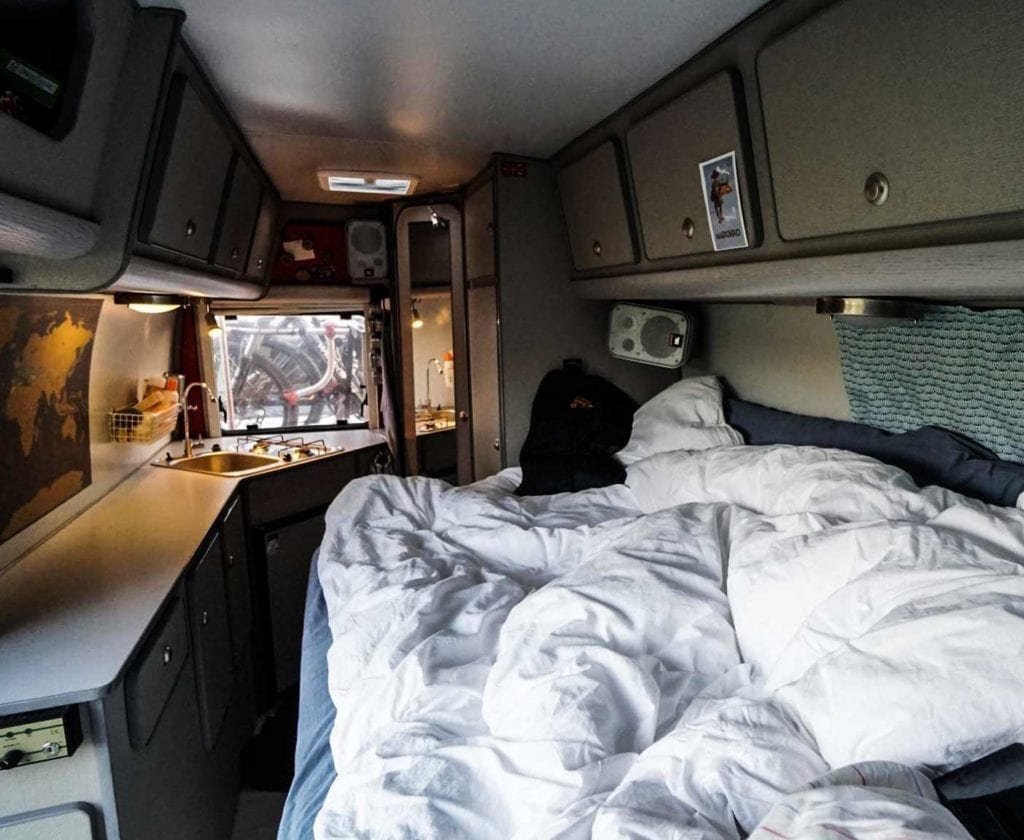 Mercedes-310-innenausbau