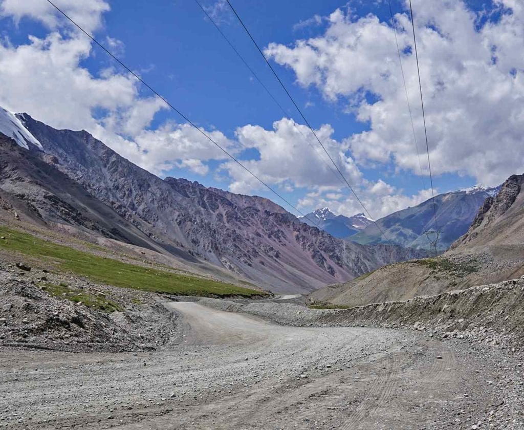 kirgistan-landschaft-natur-bergsteigen-wandern-reise-wohnmobil