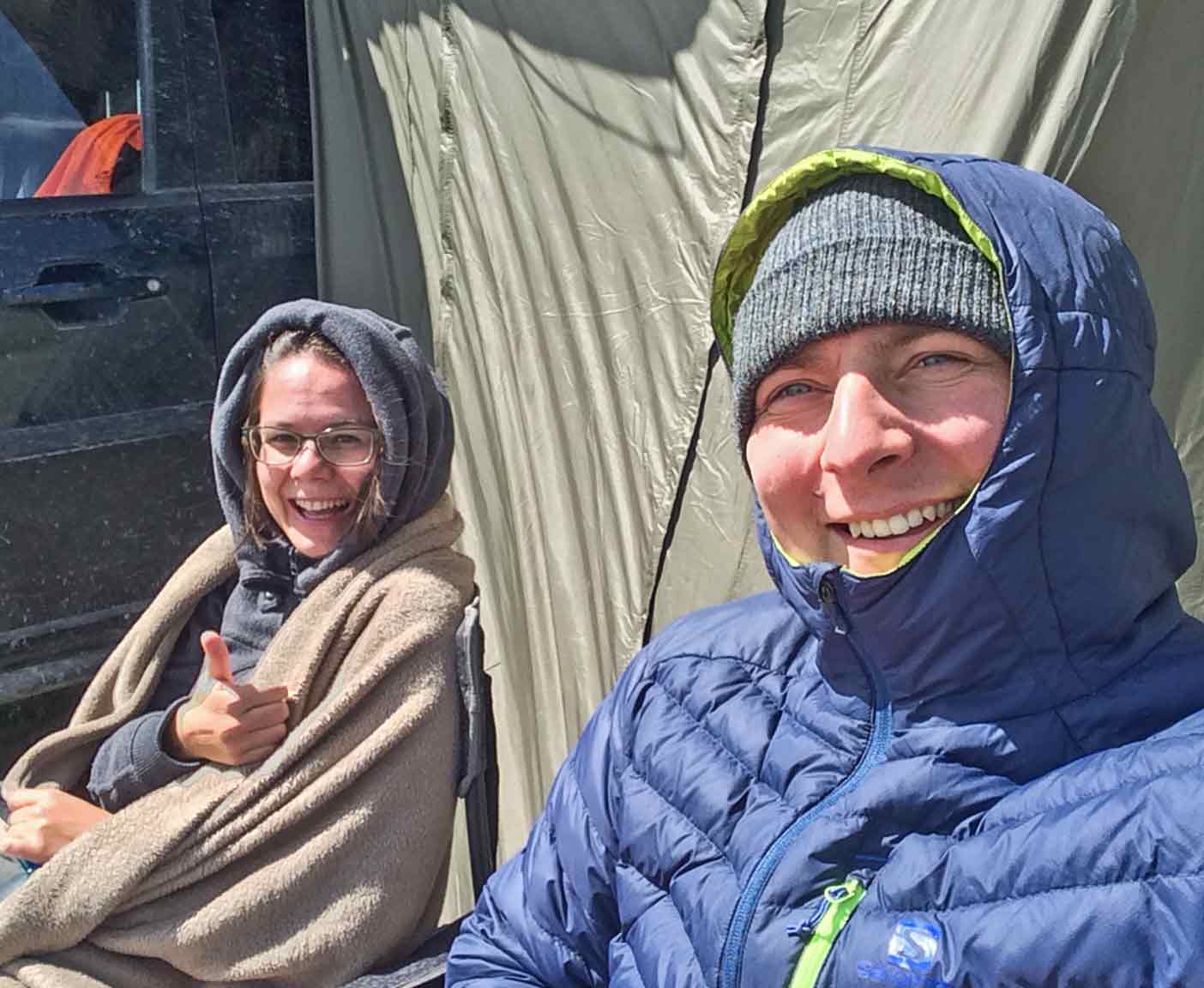 fernreise-als-paar-hyundai-terracan-weltreise-expedition fernreise-als-paar-hyundai-terracan-weltreise-expedition