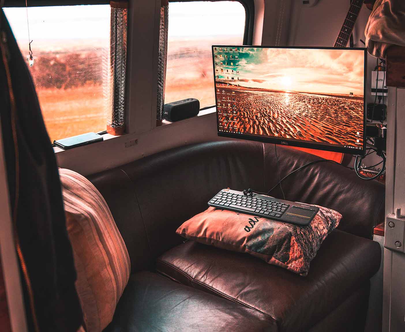 iveco-daily-van-conversion-selbstausbau iveco-daily-van-conversion-selbstausbau