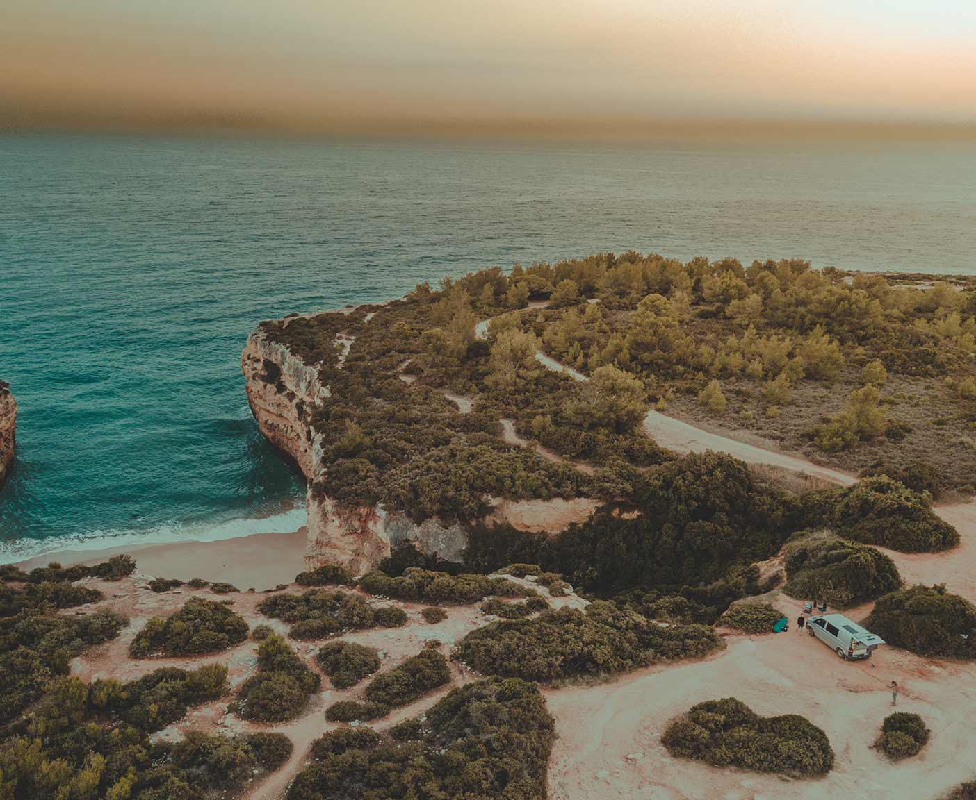 DJI-vw-t5-multivan-camper-wiki-portugal-surfer DJI-vw-t5-multivan-camper-wiki-portugal-surfer