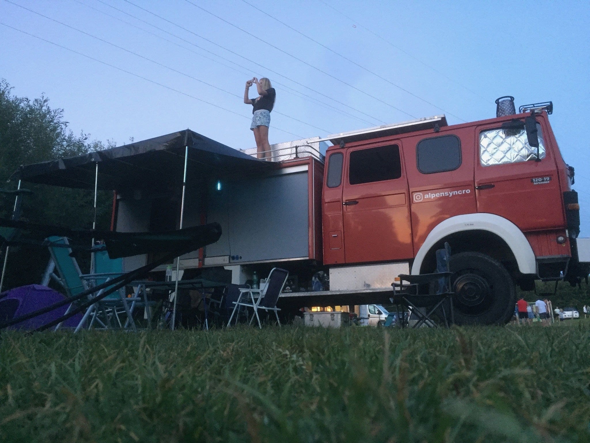 Iveco-Magirus-120-19-ein Berufsfeuerwehr LKW-expeditionsmobil-wohmobil-rolling-home-9