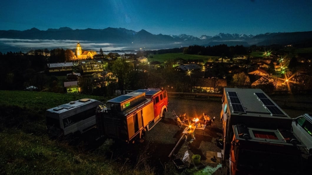 Iveco-Magirus-120-19-ein Berufsfeuerwehr LKW-expeditionsmobil-wohmobil-rolling-home