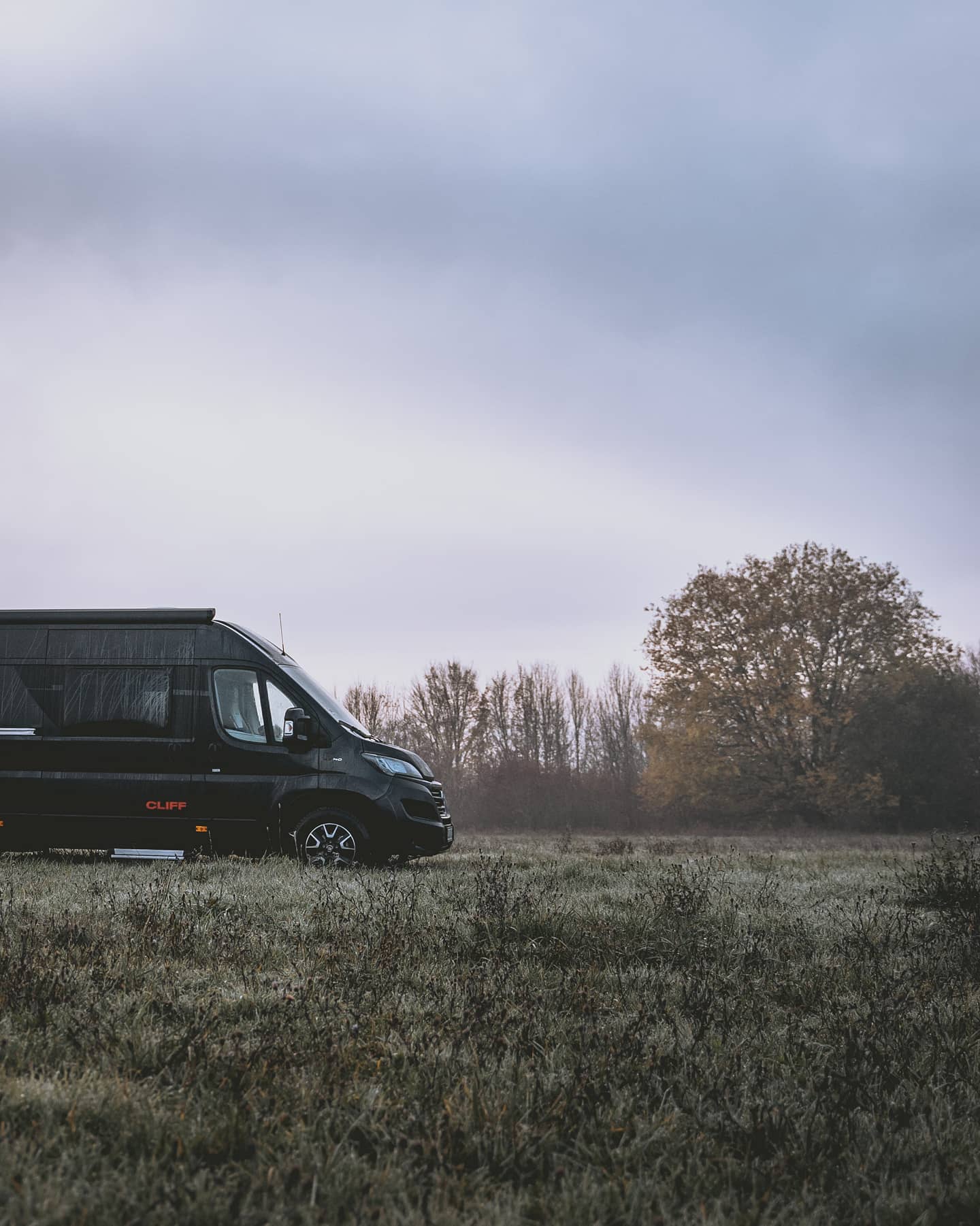 Sunlight-Cliff-640-XV-vanconversion-wohnmobil-ausbau-kaufen-reisen-6