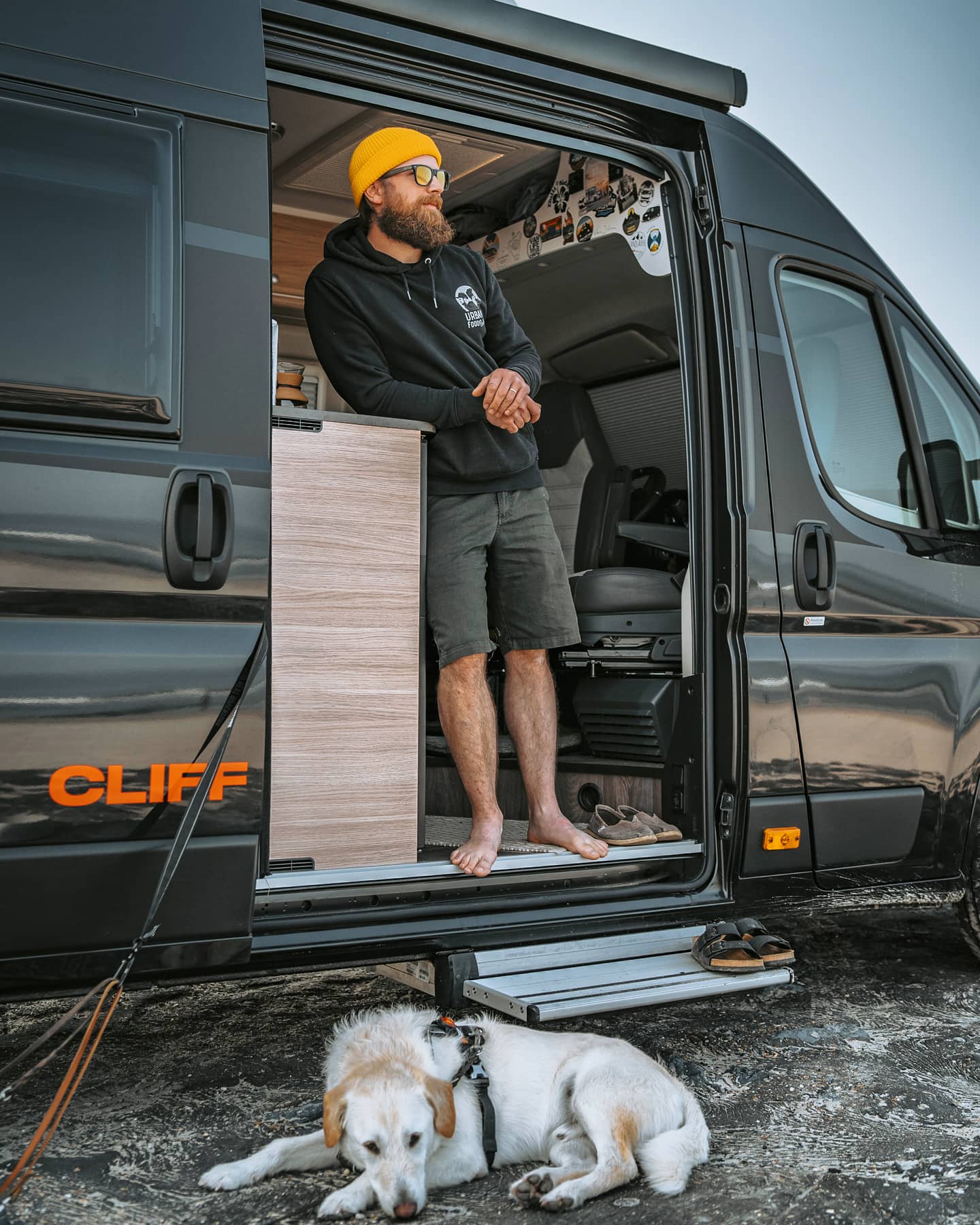 Sunlight-Cliff-640-XV-vanconversion-wohnmobil-ausbau-kaufen-reisen