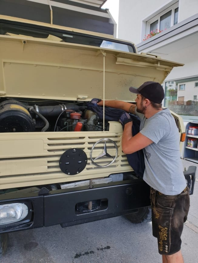 unimog-expeditionsmobil-min