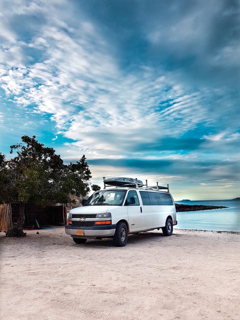 chevrolet-chevy-express-van-3500