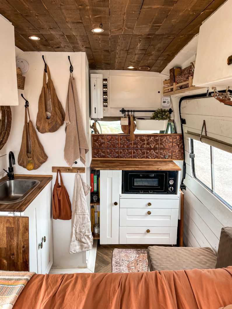 ford-transit-amenage
